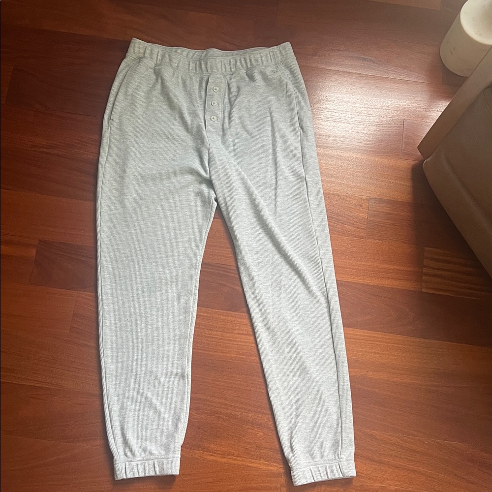Gilly Hicks men’s Lounge Pajama Pants Waffled Gray Super Soft Size med